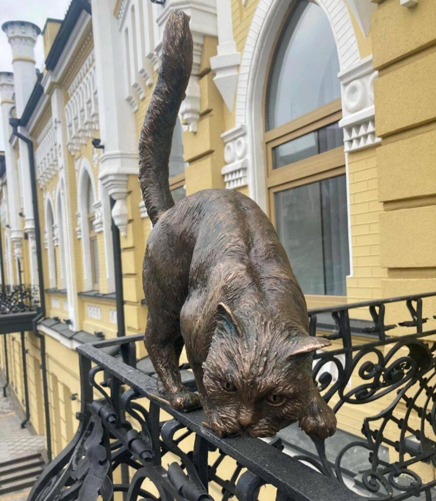 Новая Красивая Квартира. Čerkasy Esterno foto